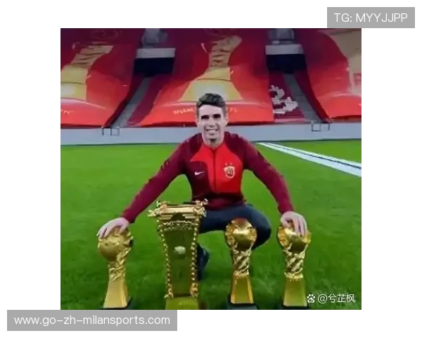 夏窗头条：奇迹重磅回归，球迷沸腾！